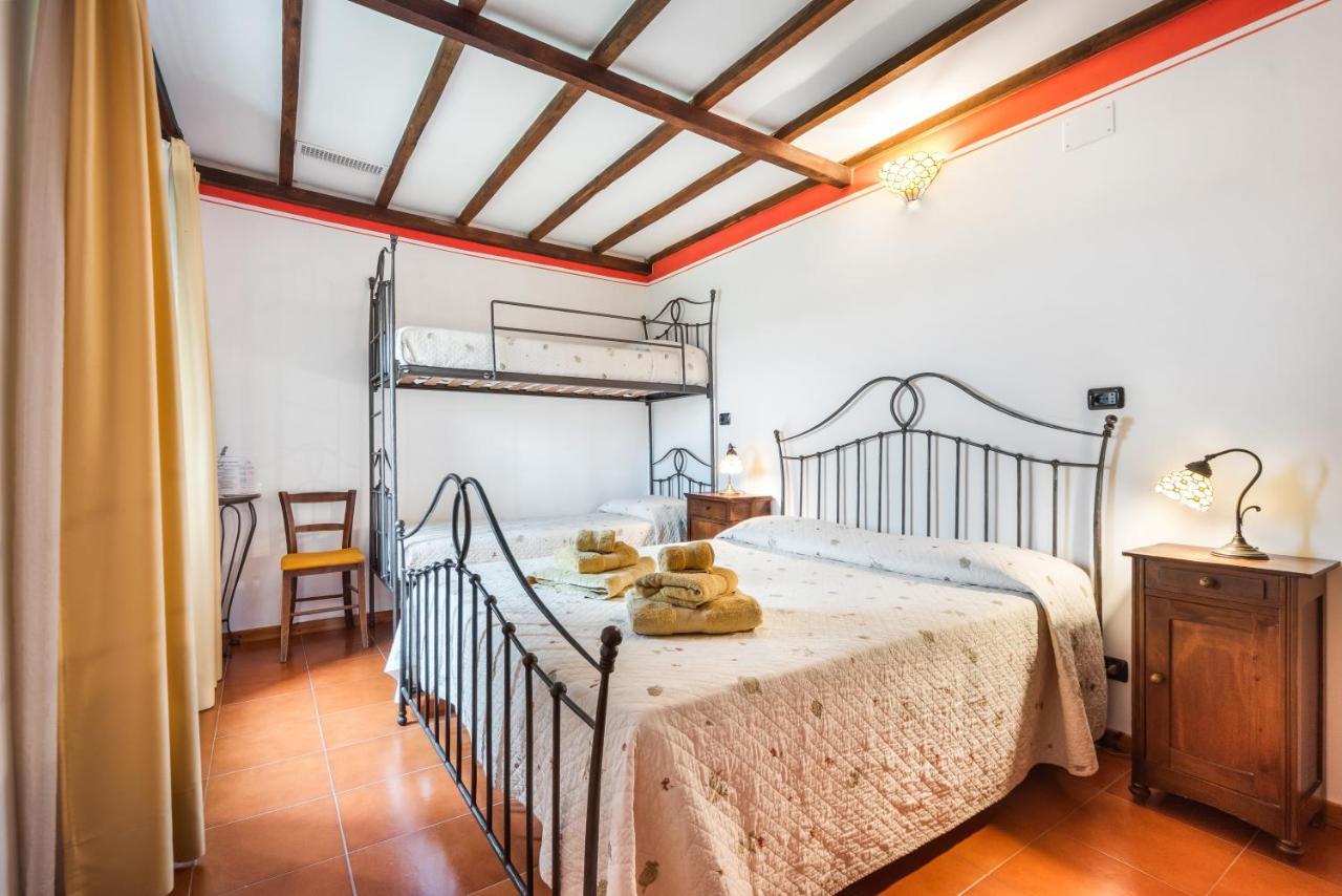 Bed and Breakfast Casale Dei Gelsi Castiglione In Teverina Exteriér fotografie