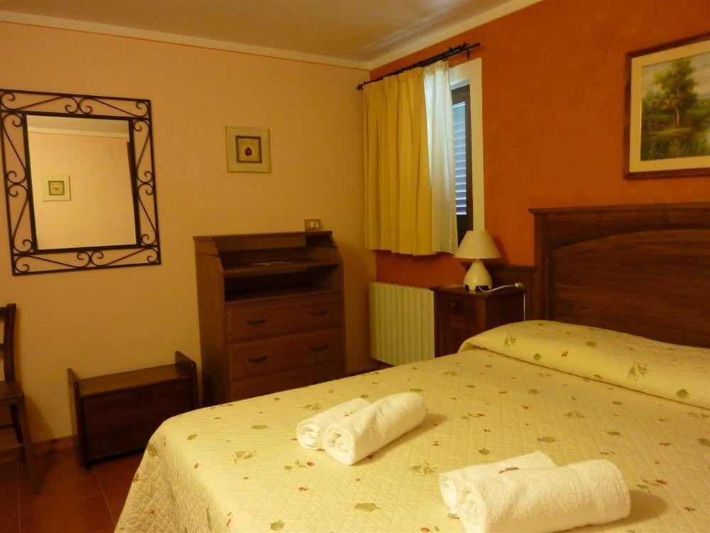 Bed and Breakfast Casale Dei Gelsi Castiglione In Teverina Exteriér fotografie
